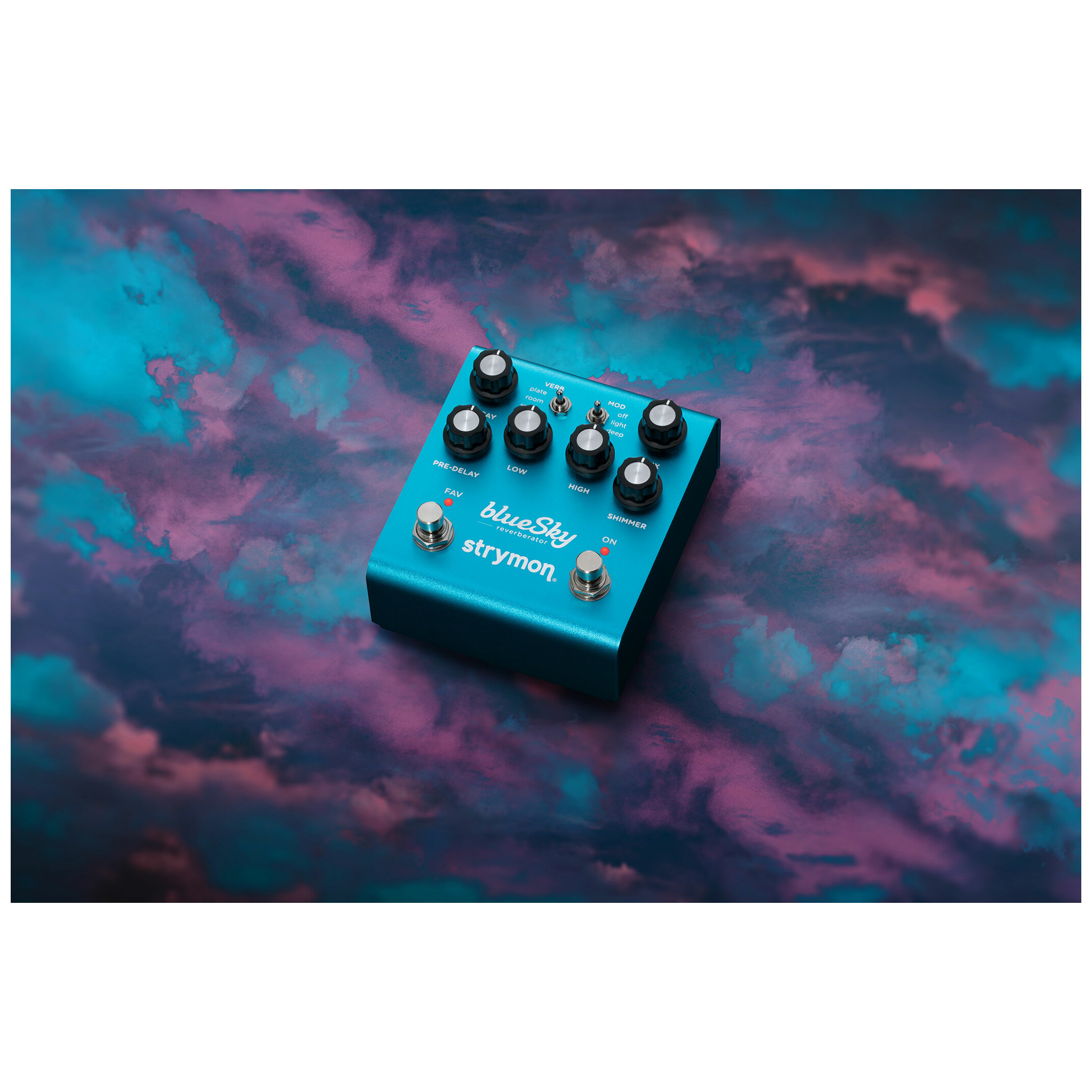 Strymon BlueSky V2 Reverberator 1