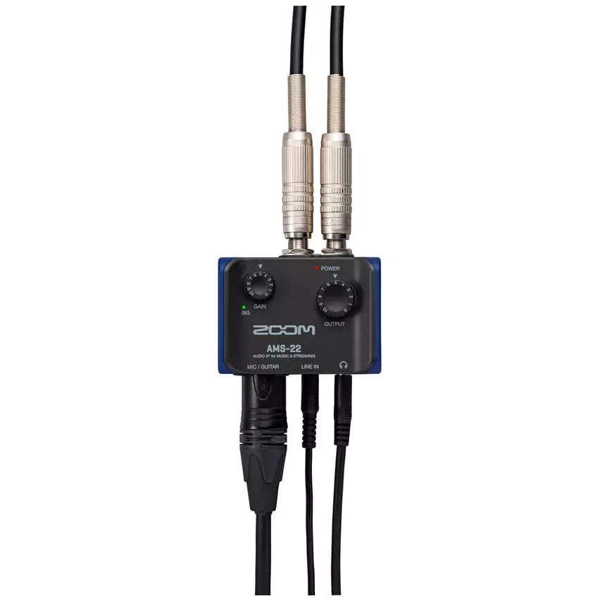 Zoom AMS-22 8