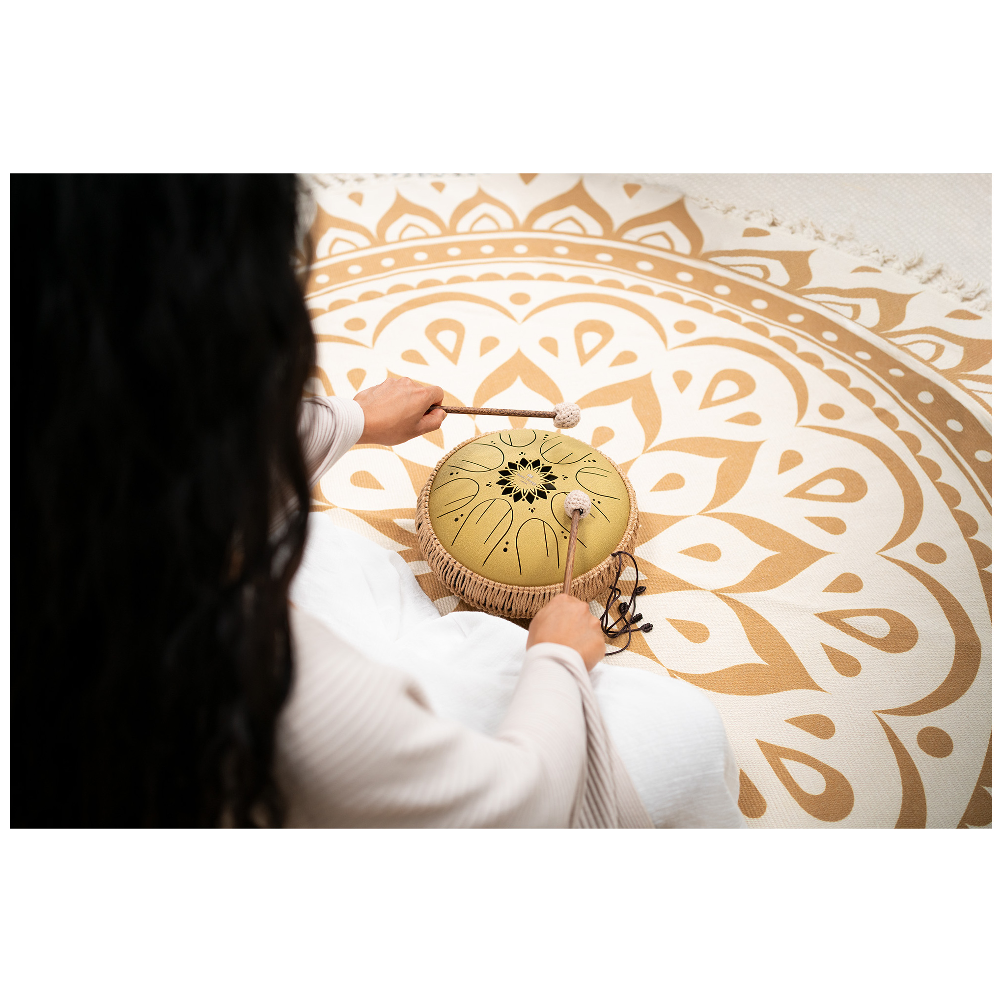 Meinl Sonic Energy MOSTD3G - Medium Octave Steel Tongue Drum 10", C Dur, 8 Töne, 432 Hz, Gold 5