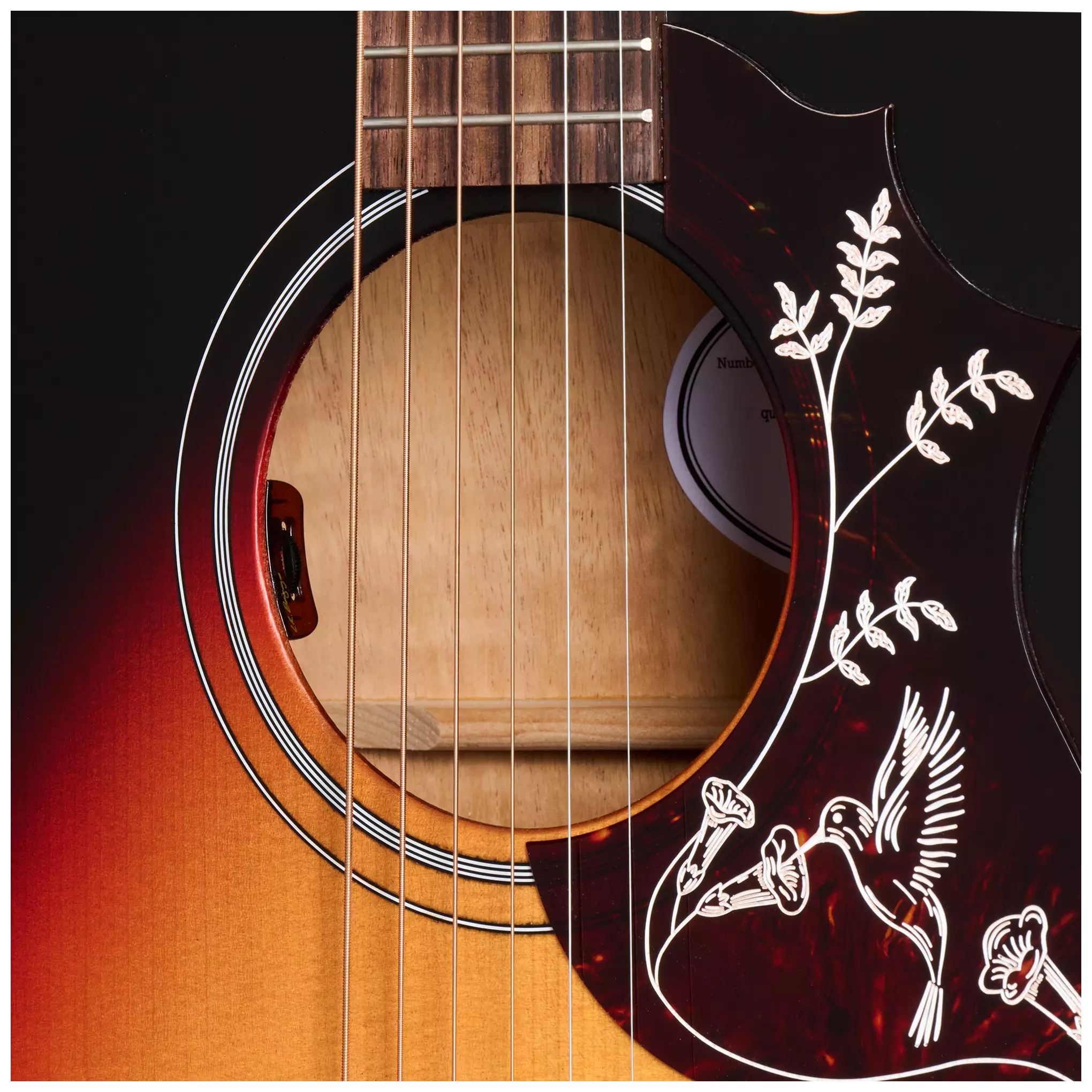  Hummingbird Studio EC Tri-Burst Satin 3
