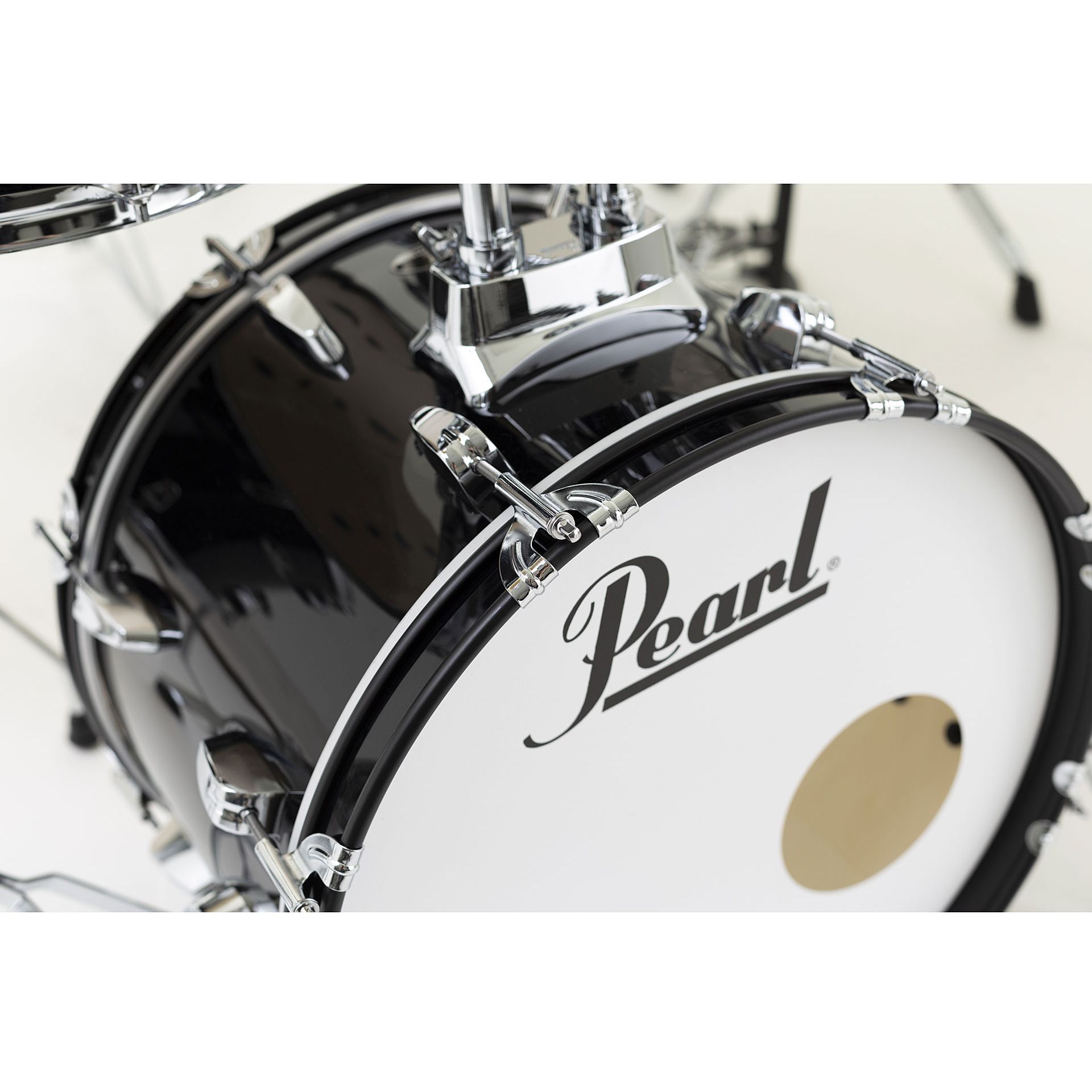 Pearl Roadshow 18" Jet Black with Solar Cymbals 1
