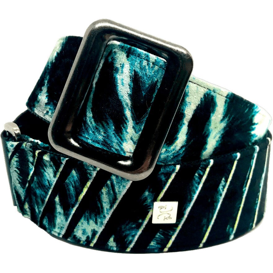  Women of Rock The Casandra Aqua 1