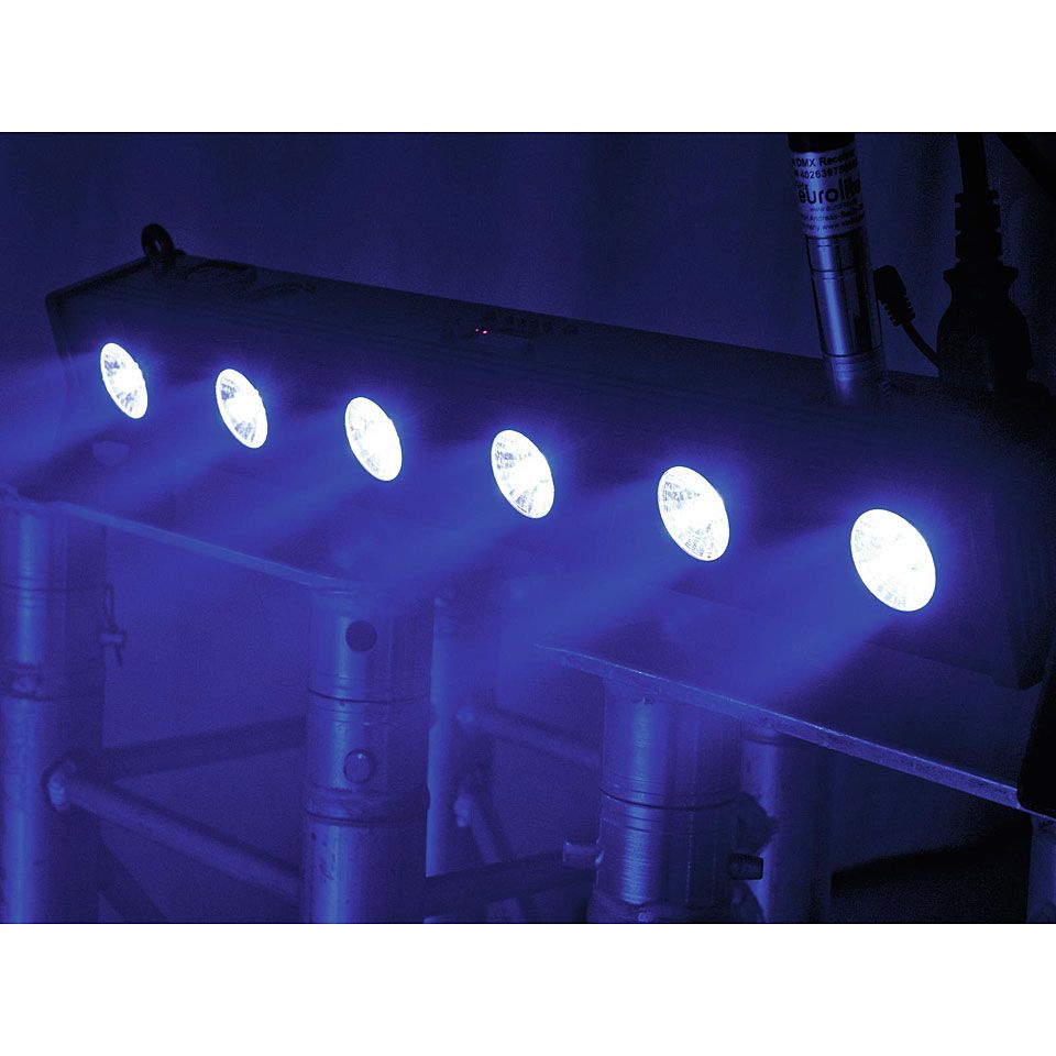 Eurolite LED BAR-6 QCL RGBA Bar 2