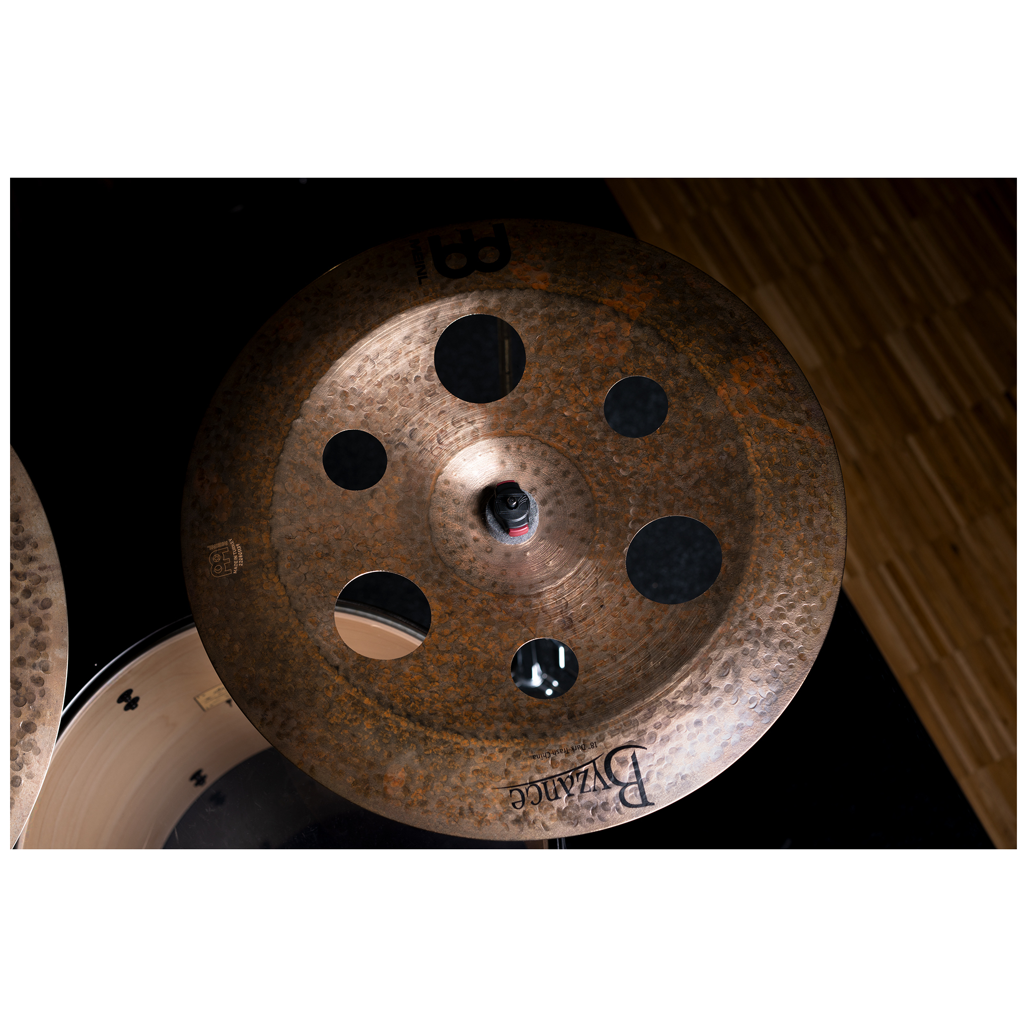 Meinl Cymbals B18DATRCH - 18" Byzance Dark Trash China 6