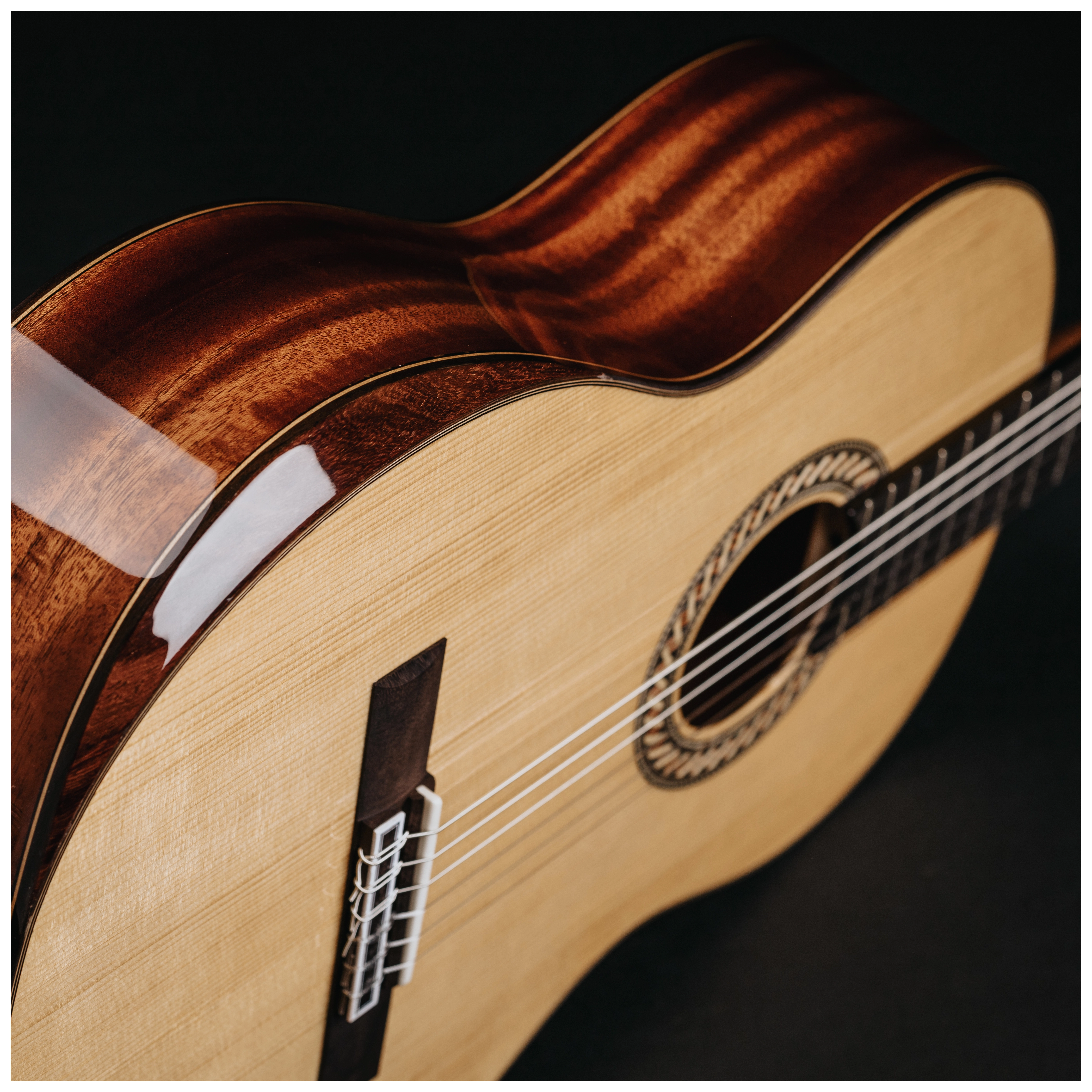 Redwood Cantora Pro 4/4 SM 28