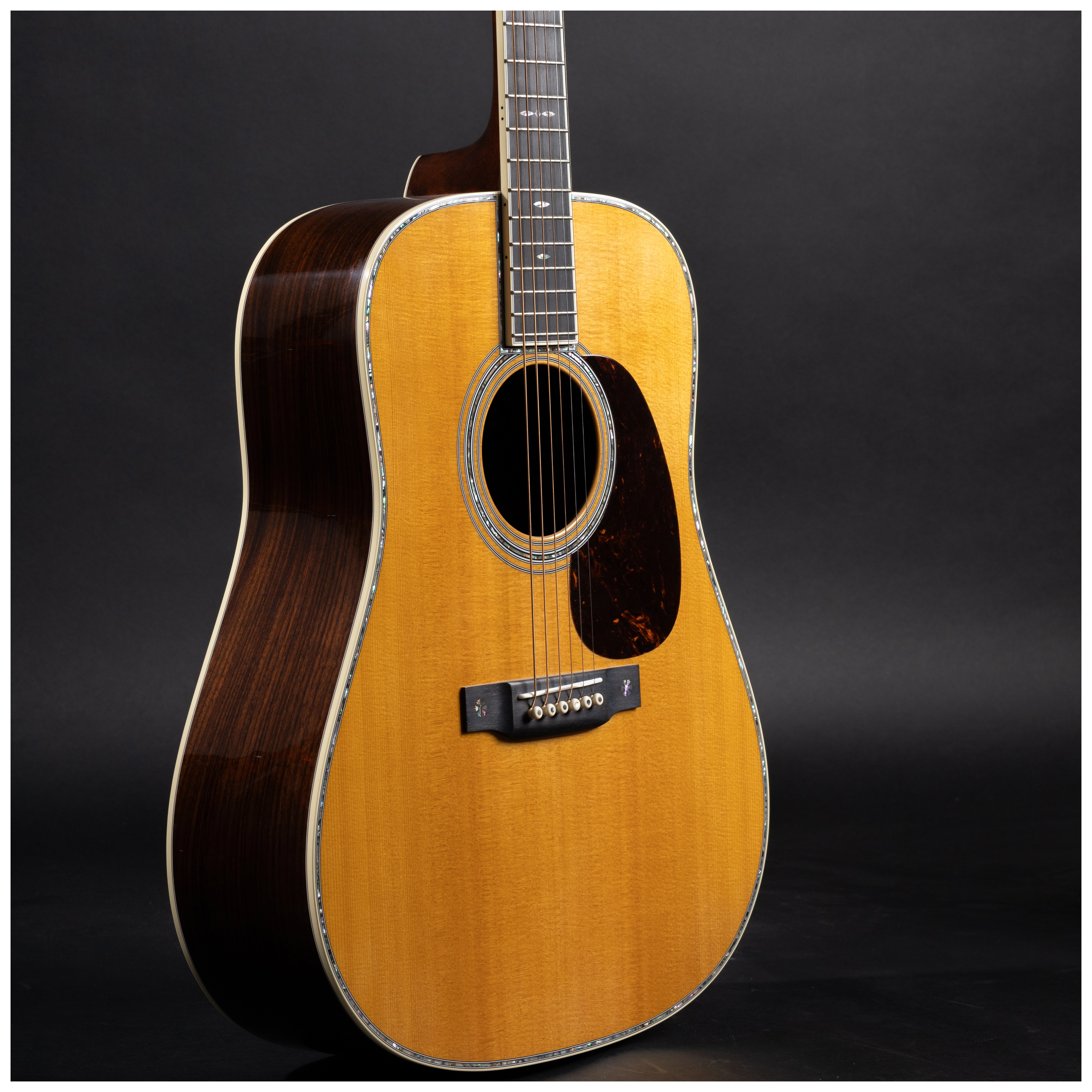 Martin D-42 28