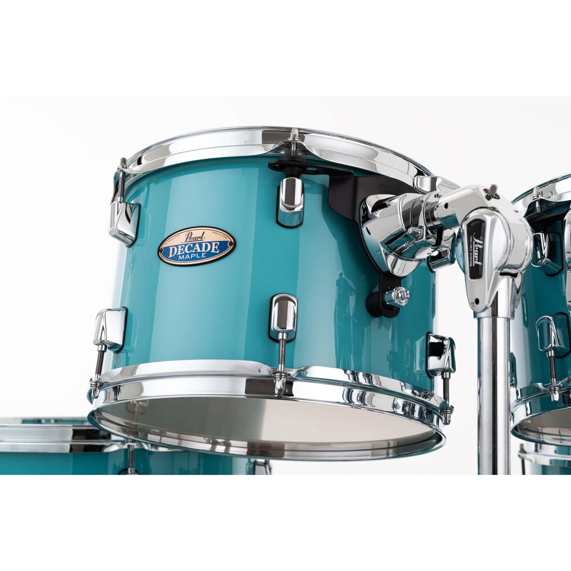 Pearl Decade Maple 22" Ice Mint Drumset 2