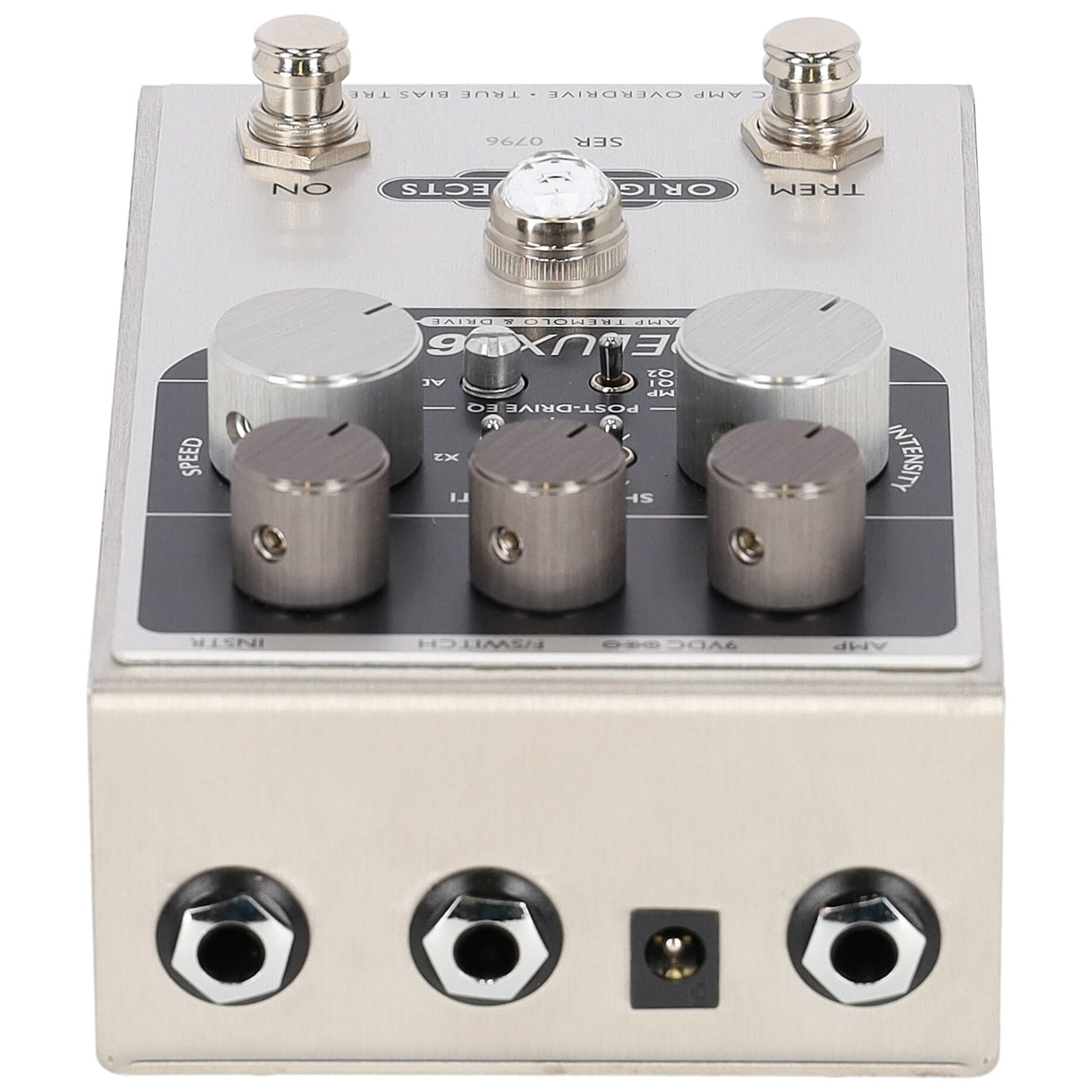 Image of Origin effects deluxe61 amp tremolo  drive 10027921 3