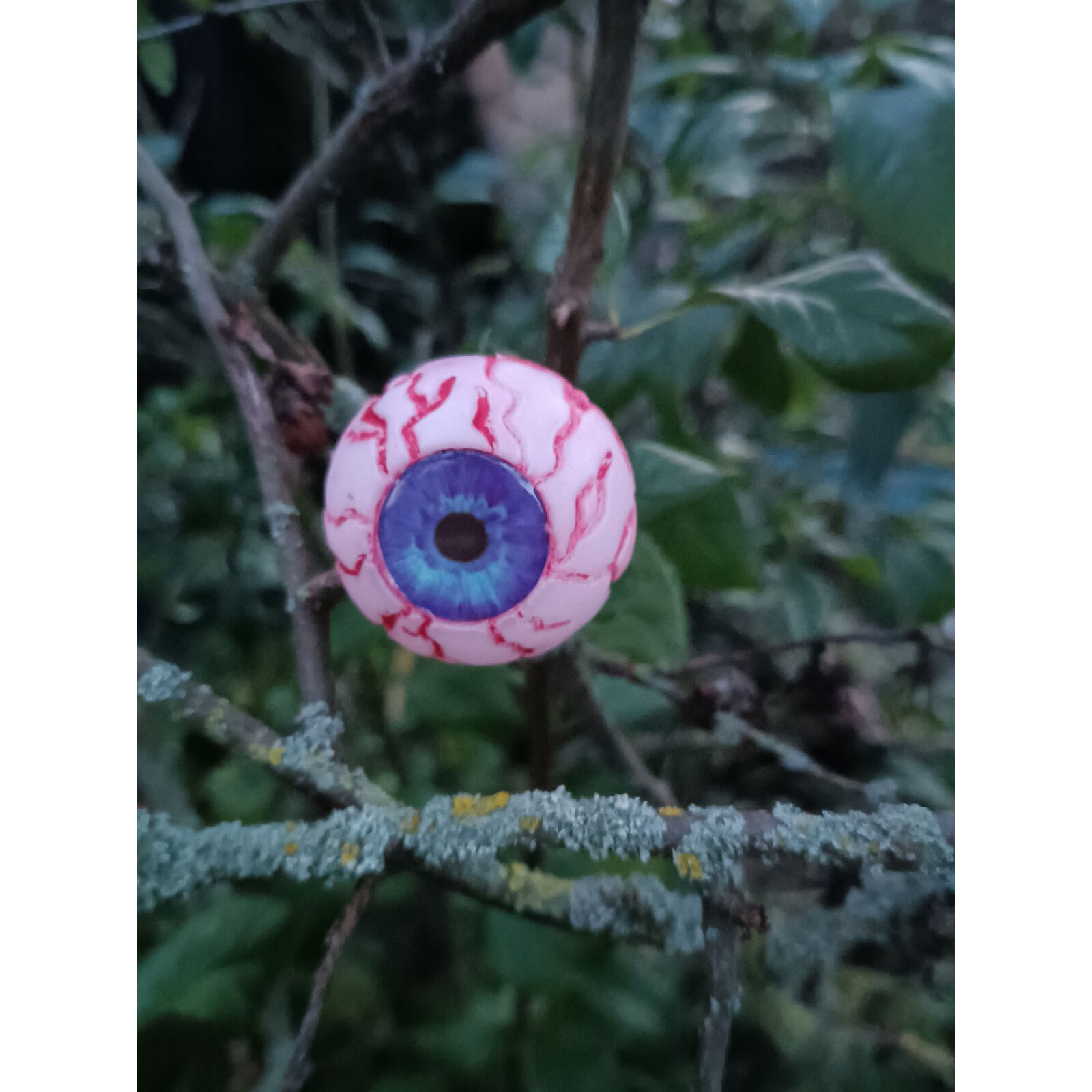  Halloween eyeballs 1